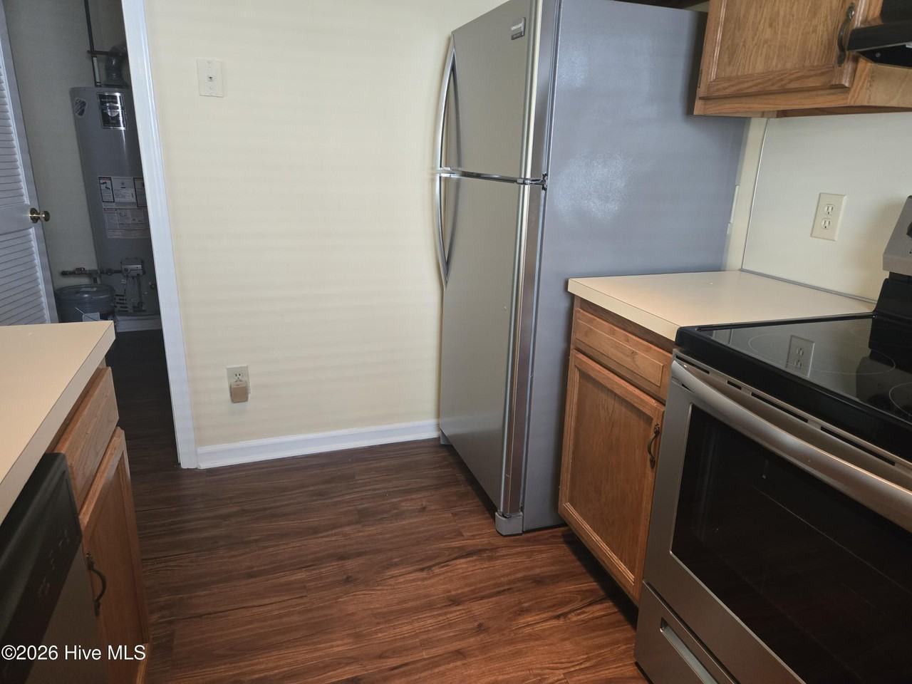 109 W Victoria Ct #A - Photo 2 of 13
