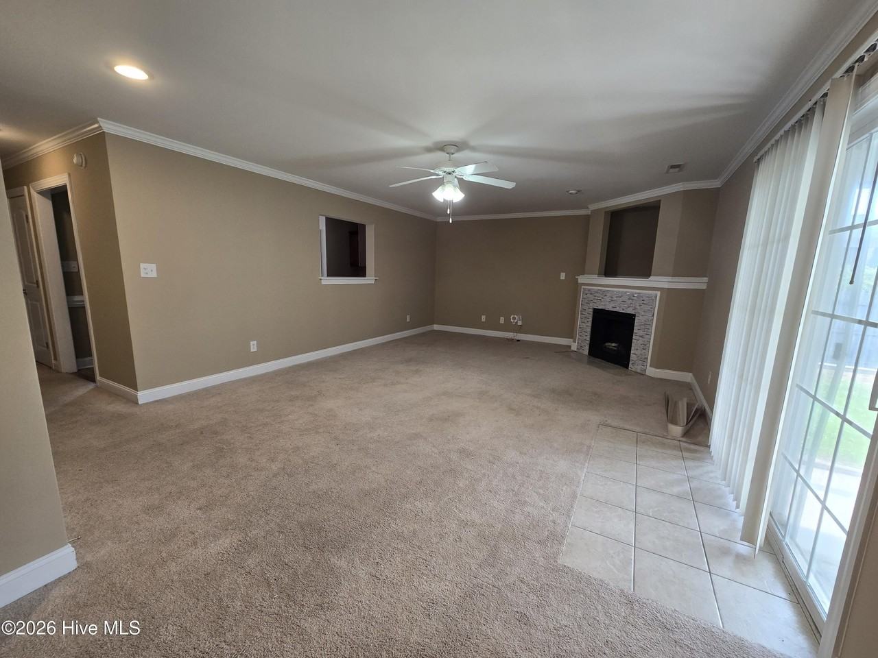 2045 Cambria Dr #A - Photo 7 of 16