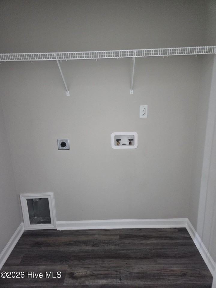 1253 Masters Ln #B - Photo 6 of 14