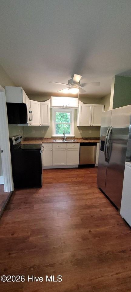 130 Zachmann St - Photo 3 of 7