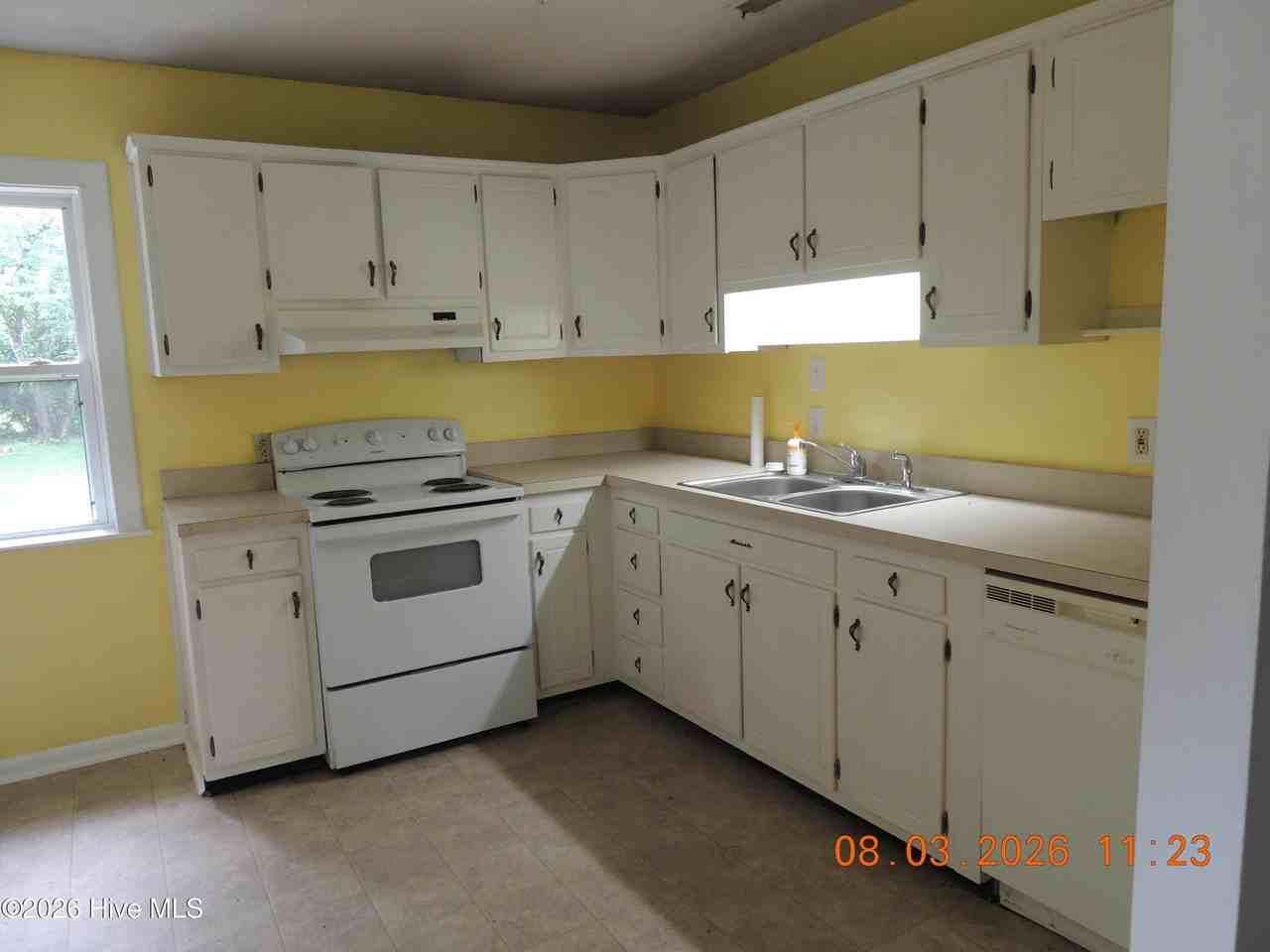 109 Ramsey Dr - Photo 5 of 20