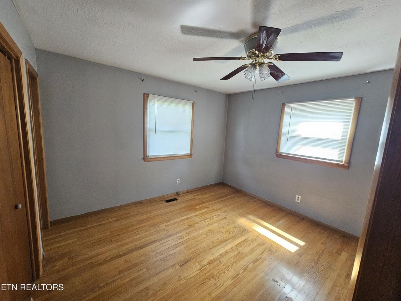 1725 S Forest Dr - Photo 7 of 17