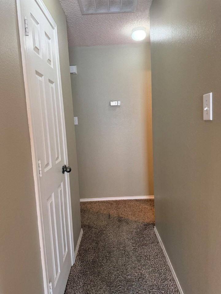 6535 87th St - Photo 3 of 14
