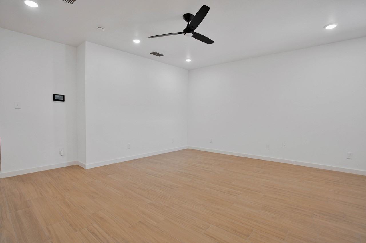 5806 Virginia Ave - Photo 4 of 25