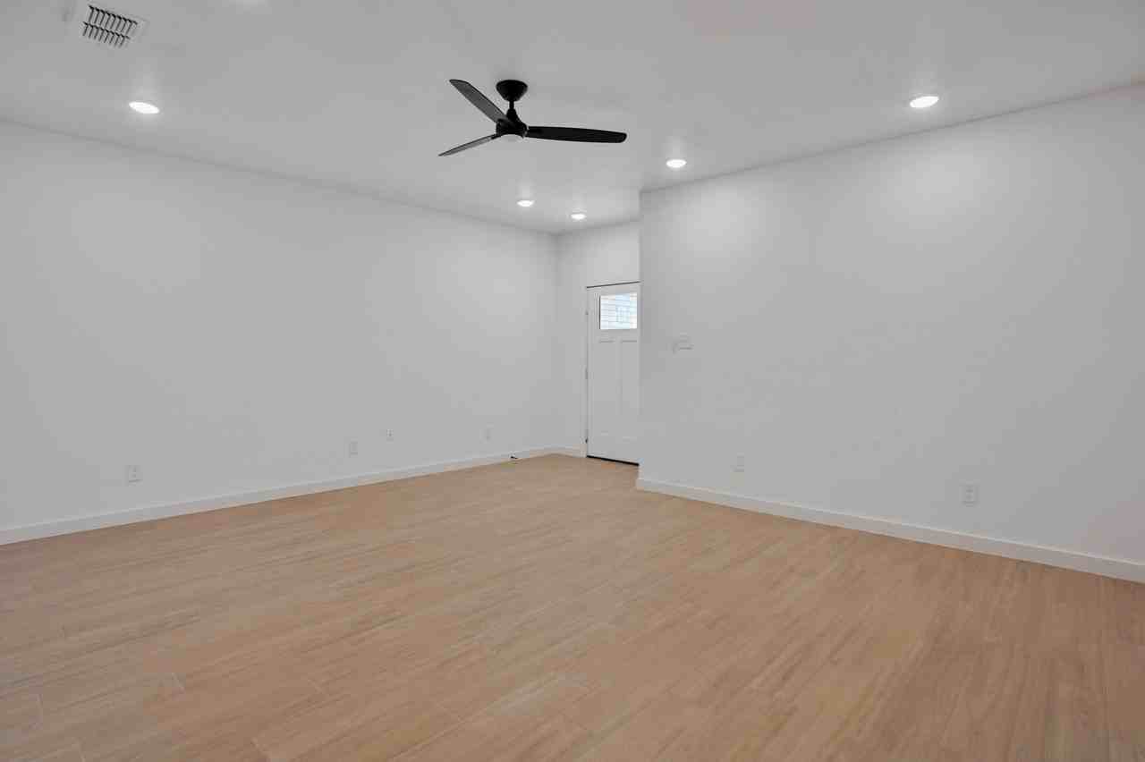 5806 Virginia Ave - Photo 6 of 25