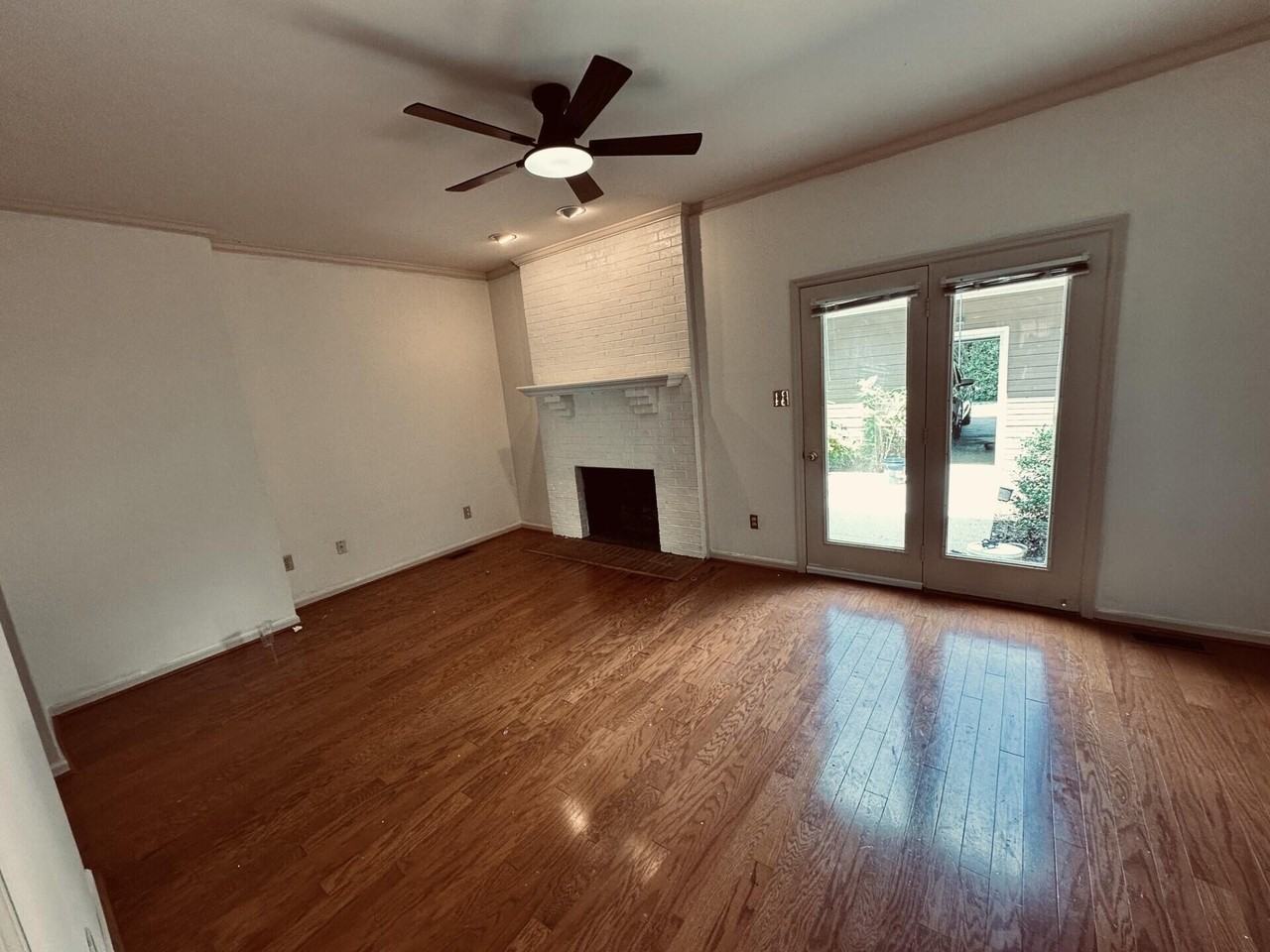 1309 Gray Hawk Rd #C - Photo 6 of 24