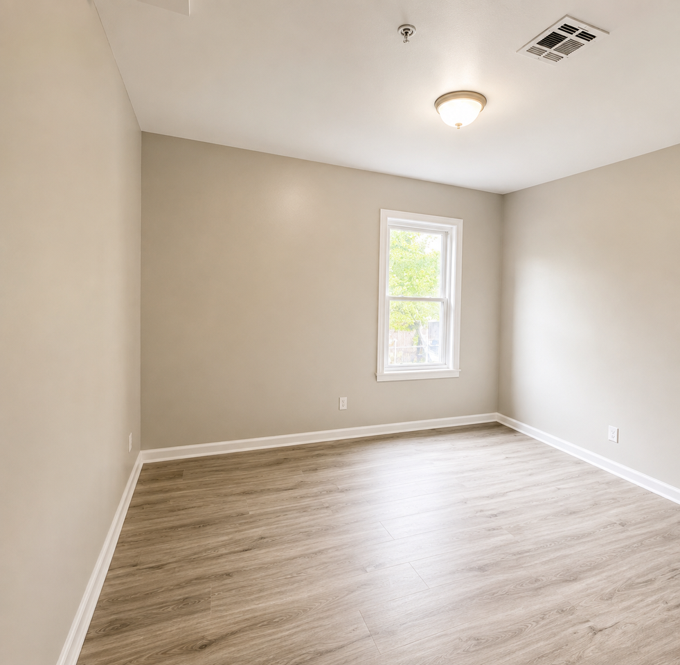 493 Irvine Turner Blvd #4C - Photo 5 of 6