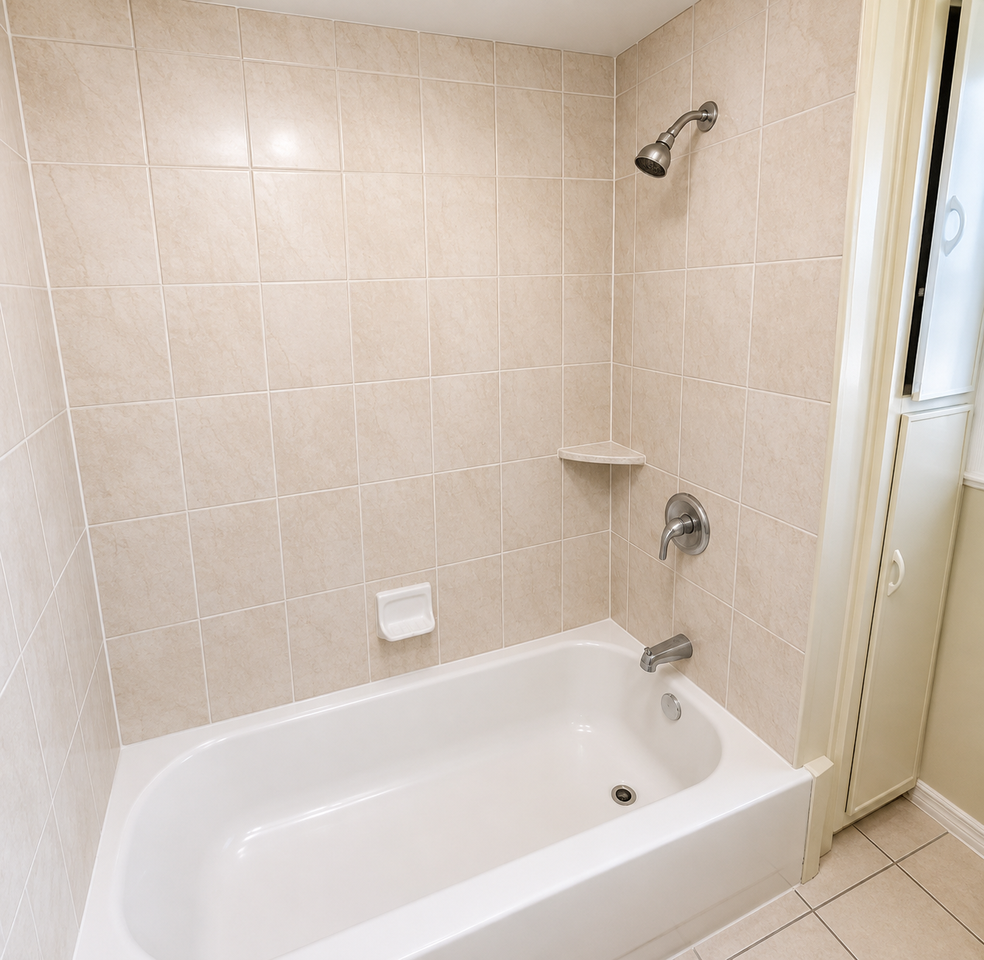 476 Sanford Ave #2C - Photo 3 of 7