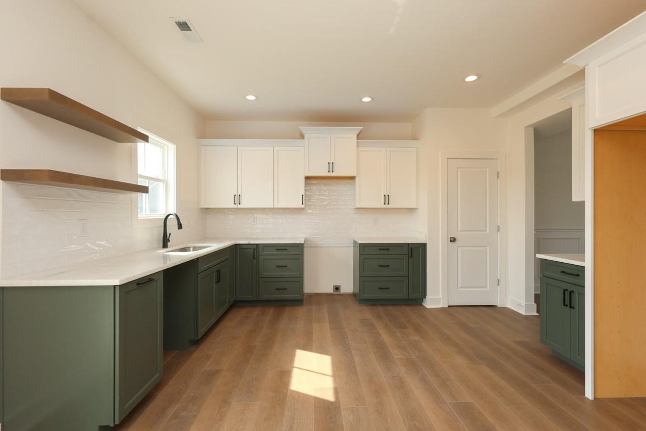 208 Skaggs Blvd - Photo 6 of 29
