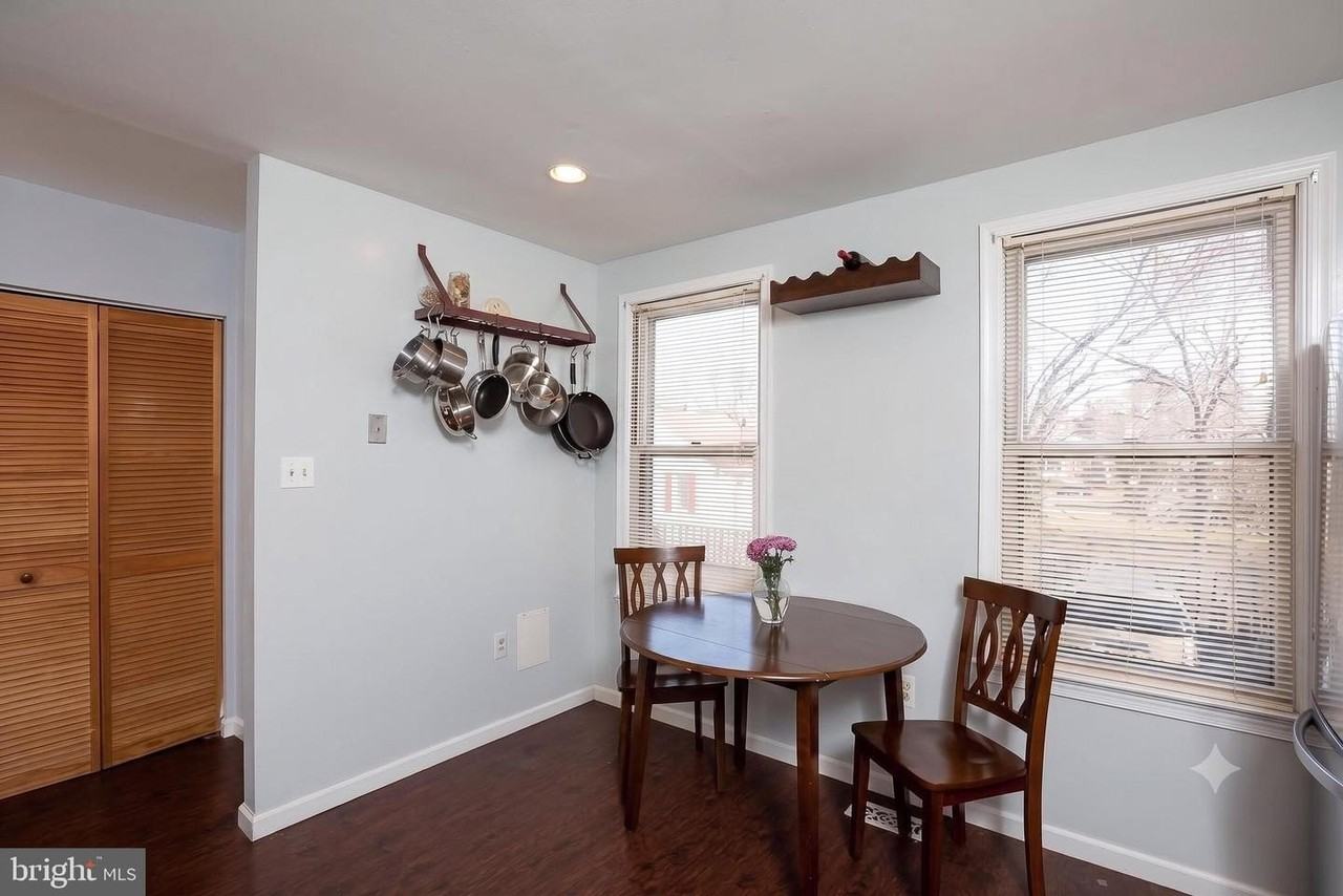 423 Gorman Ave - Photo 6 of 26