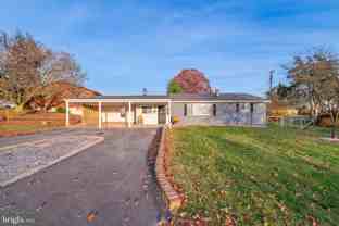 11419 Greenberry Rd - Photo 1 of 1
