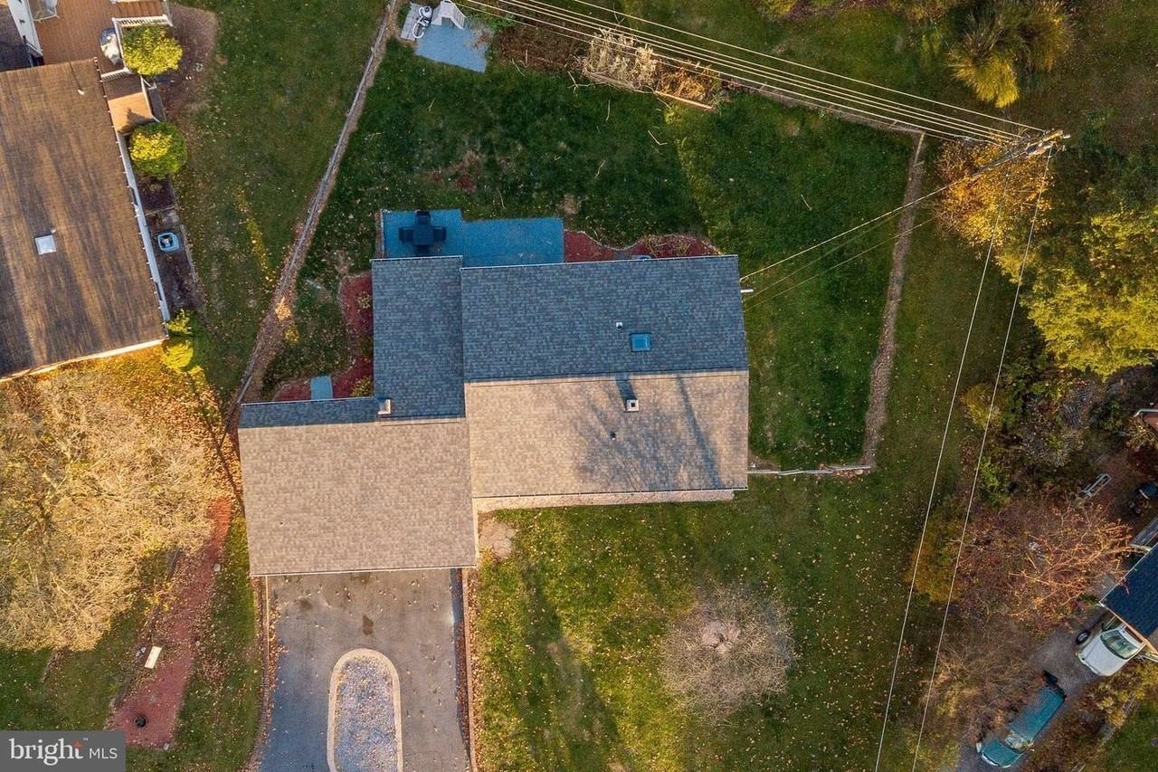 11419 Greenberry Rd - Photo 6 of 49