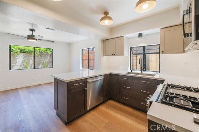 18326 Mansel Ave - Photo 5 of 8