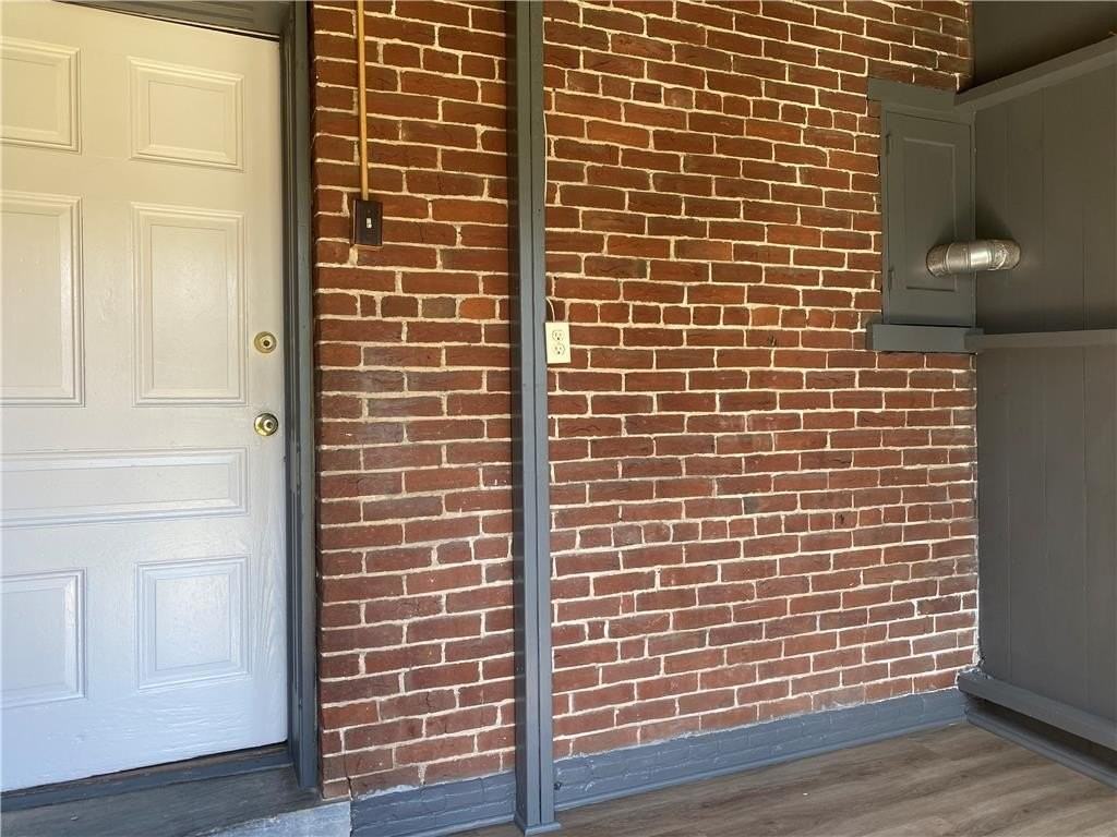 24 W Main St #1-1stFL - Photo 5 of 22