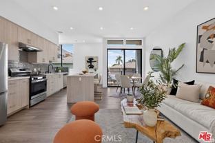 1204 N Orange Grove Ave - Photo 1 of 1