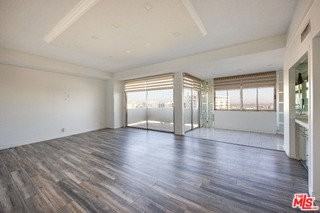 7250 Franklin Ave #702 - Photo 2 of 8