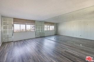 7250 Franklin Ave #702 - Photo 6 of 8