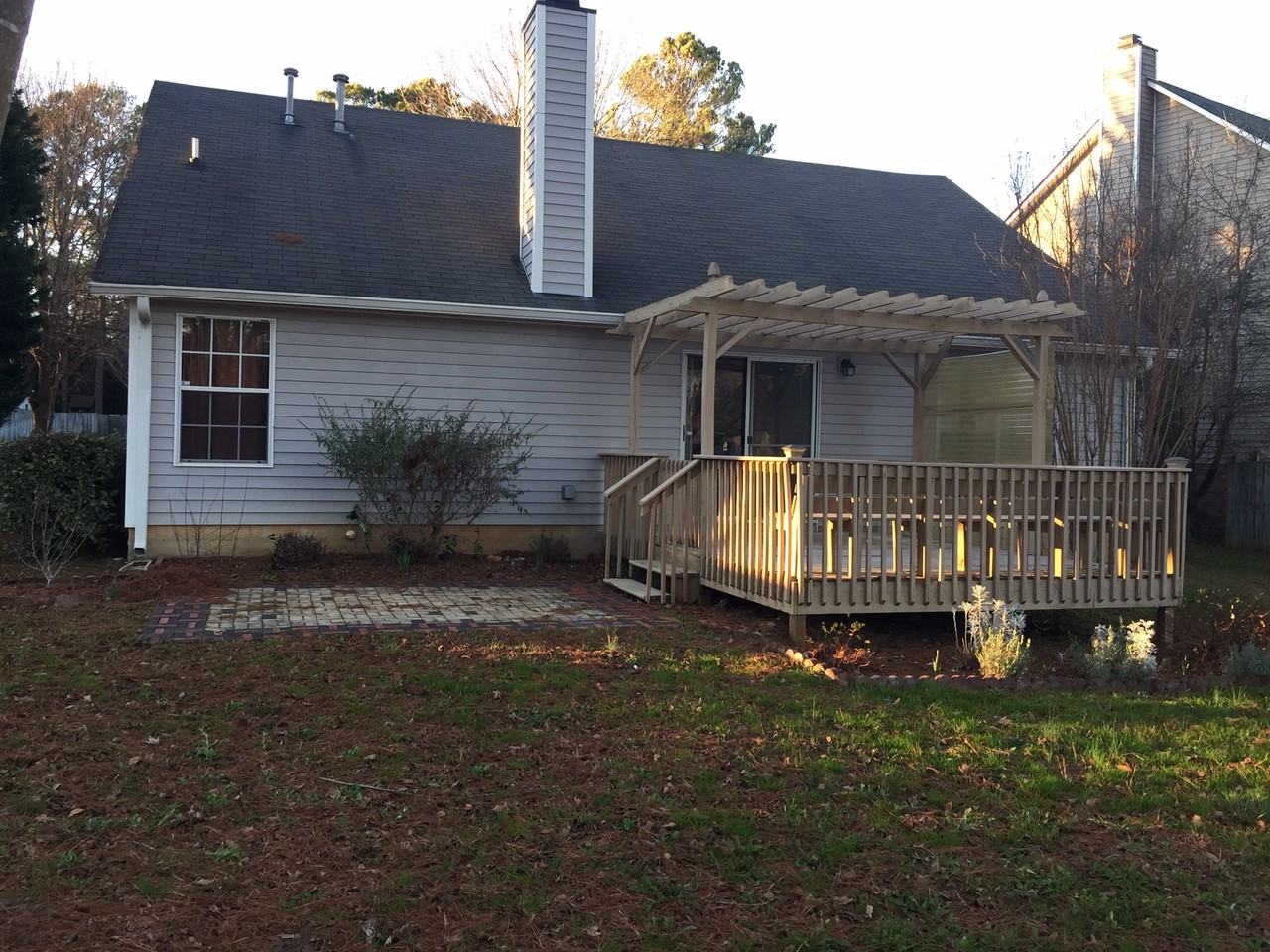 818 Bentley Dr #1 - Photo 2 of 10