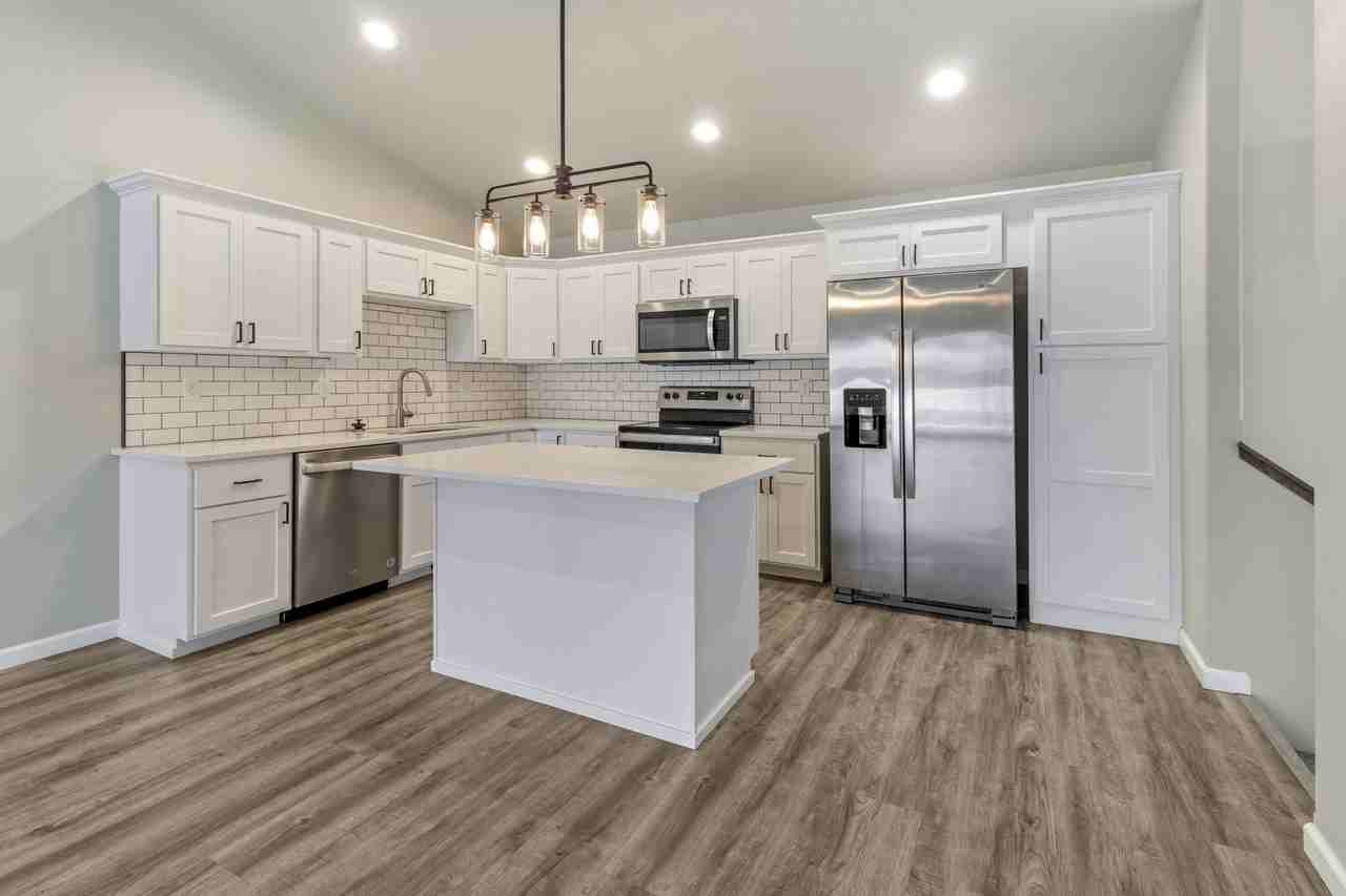 7269 29th St S #1 - Photo 2 of 13