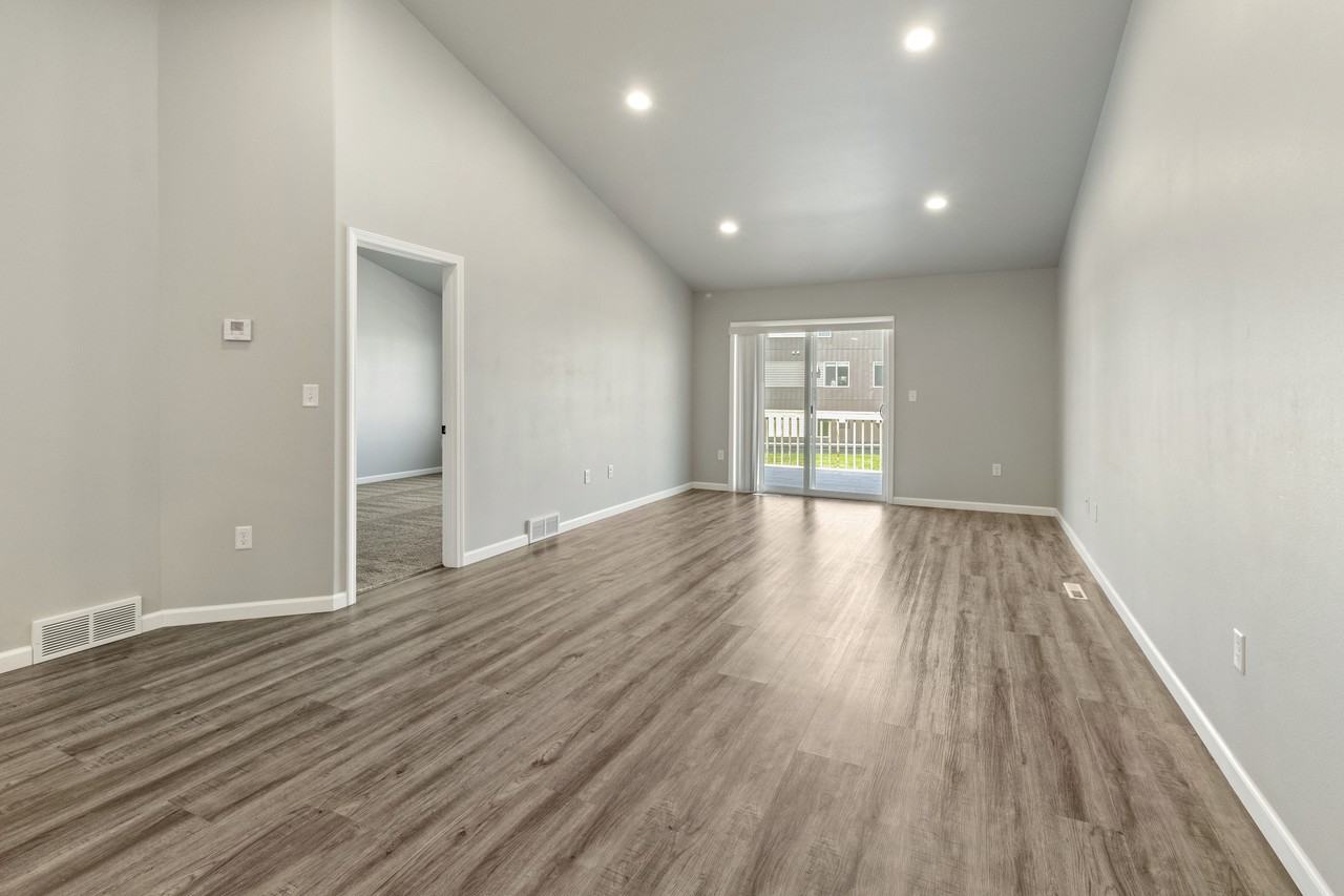 7269 29th St S #1 - Photo 3 of 13