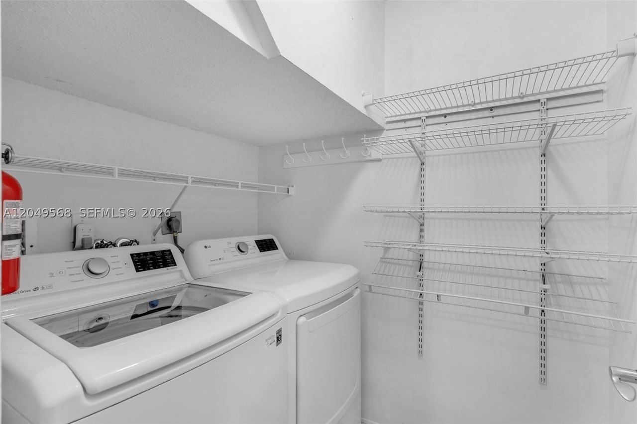 13931 Sw 177th St #0 - Photo 3 of 32