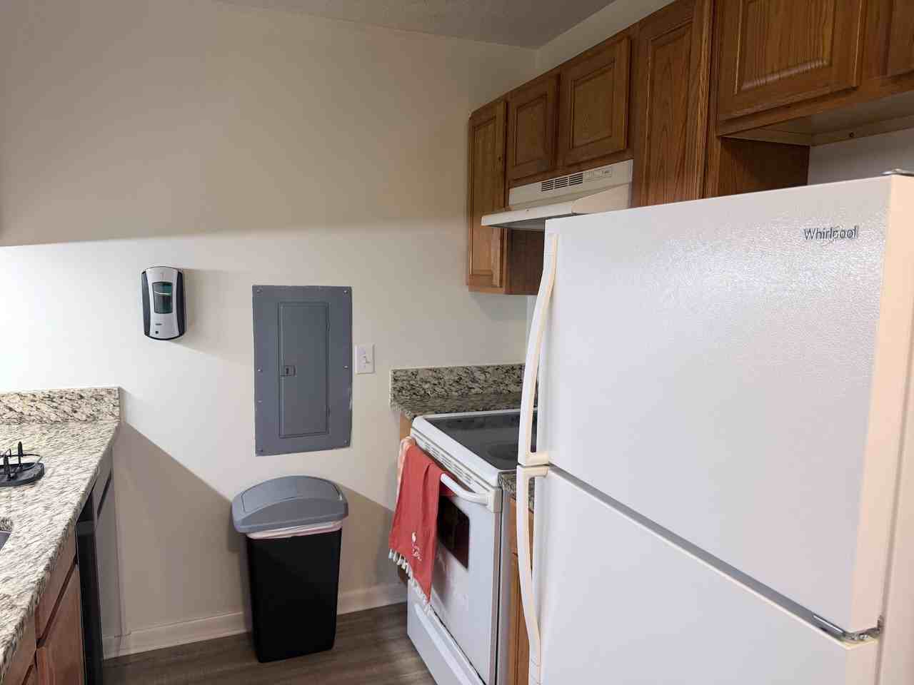 Collegiate Cir - Photo 2 of 7