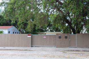 225 Nw 59th St #B - Photo 1 of 1