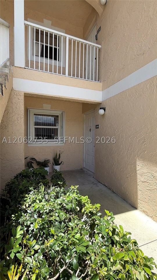 12193 Royal Palm Blvd #1A - Photo 3 of 32