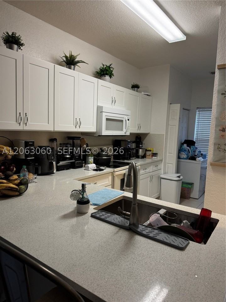 4917 Sw 140th Ter #9 - Photo 3 of 17