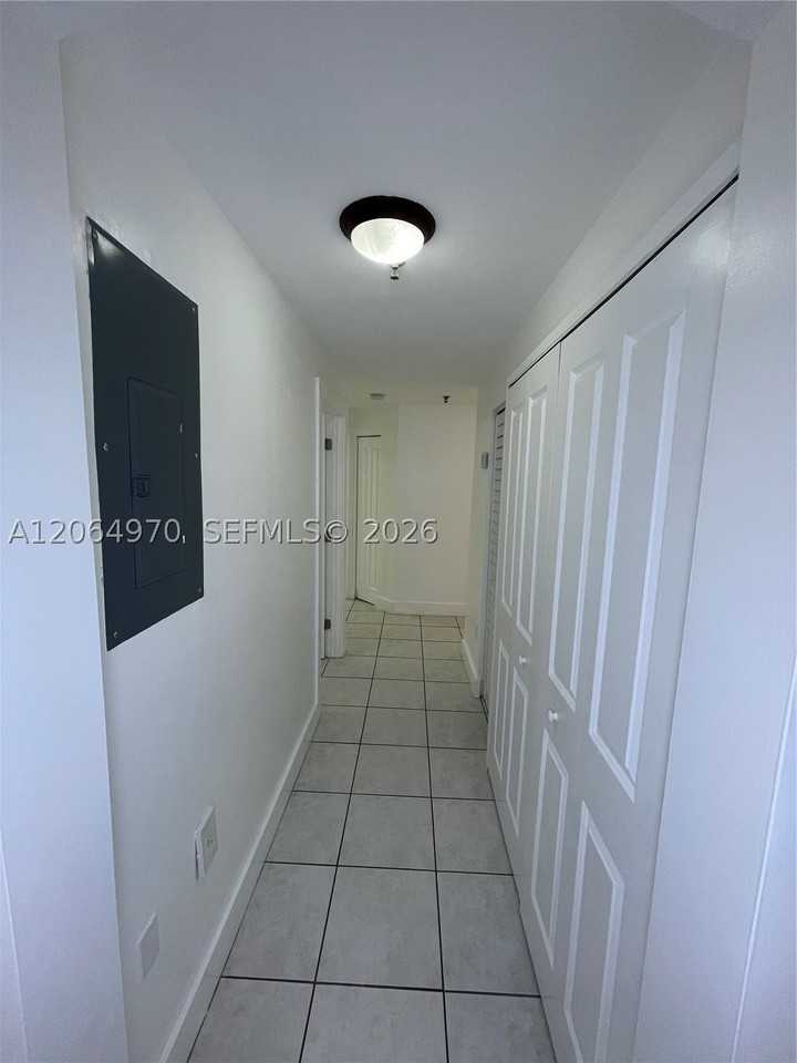 905 Nw 82nd Ave #111B - Photo 7 of 22
