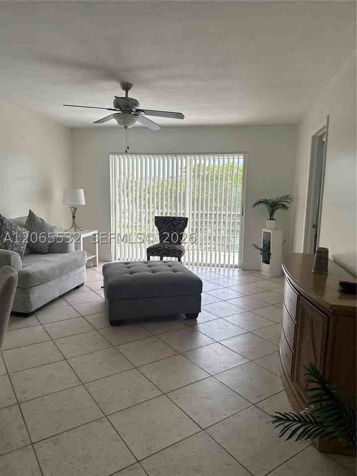 8305 Sunrise Lakes Blvd #310 - Photo 4 of 17