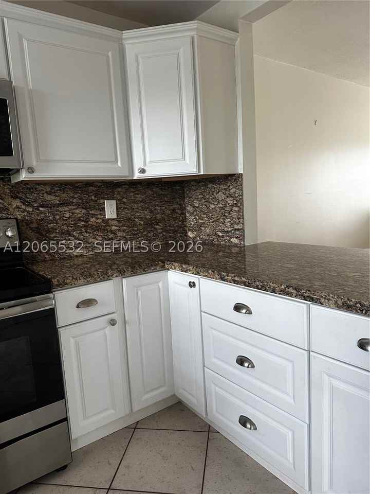 8305 Sunrise Lakes Blvd #310 - Photo 6 of 17