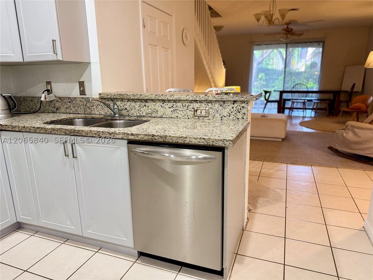 3973 Orange Tree Ln #0 - Photo 4 of 10