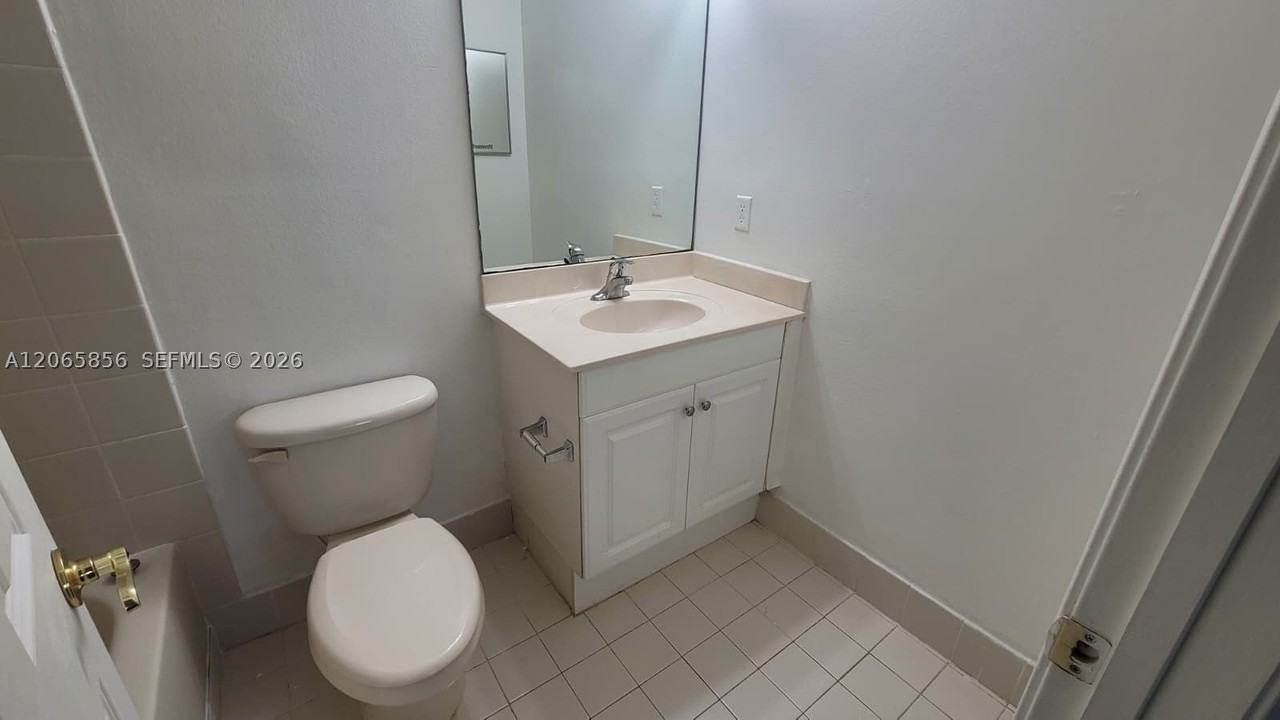 8353 Sw 26th St #104 - Photo 6 of 10