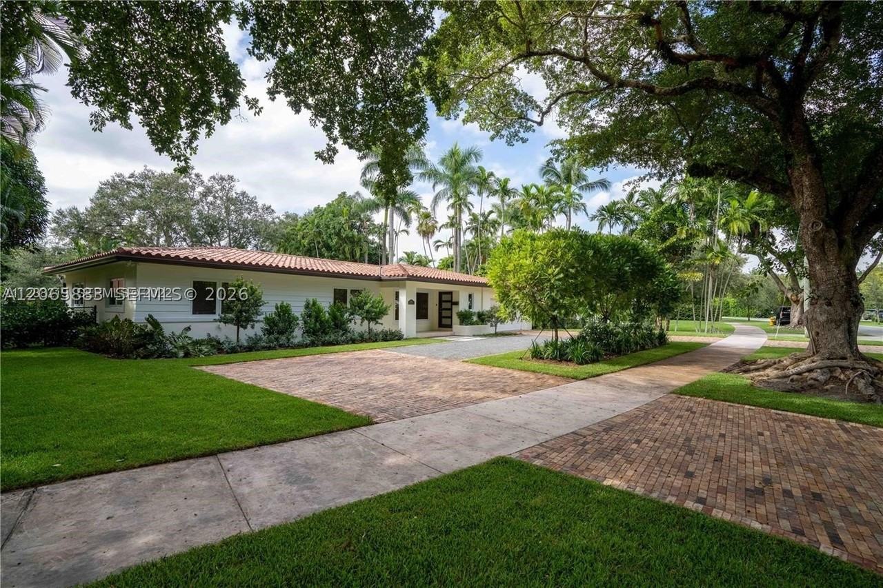 4150 Monserrate St #4150 - Photo 4 of 50