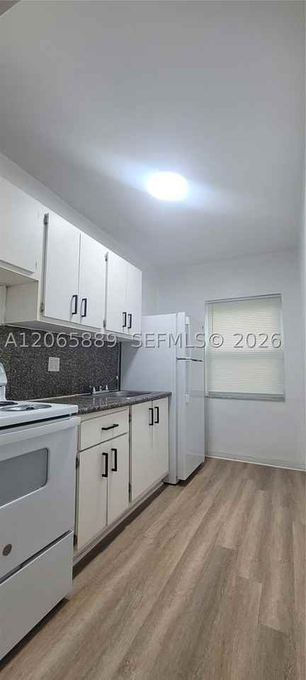 6760 Ne 2nd Ave #1 - Photo 5 of 22