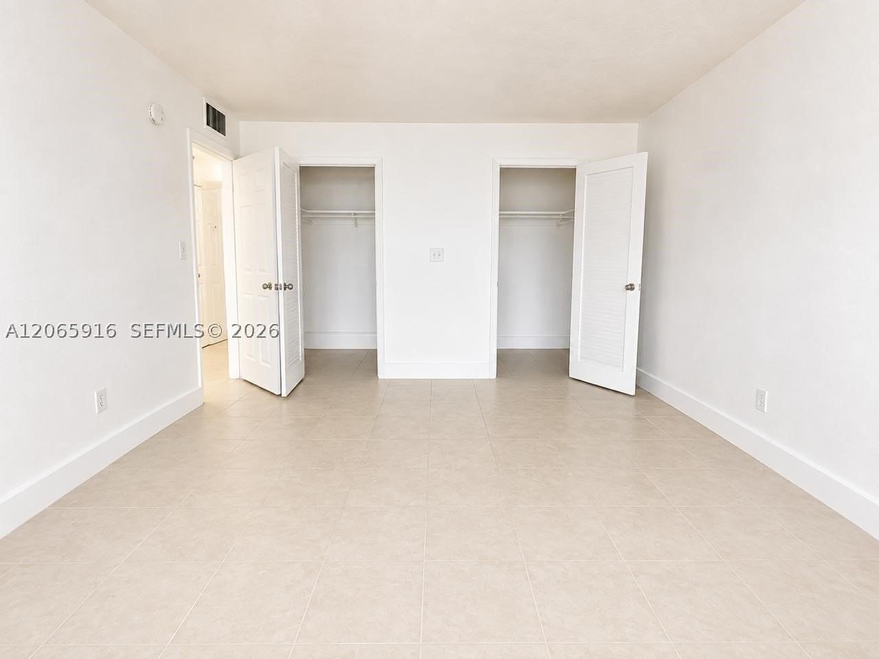 1855 Ne 121st St #6 - Photo 7 of 11