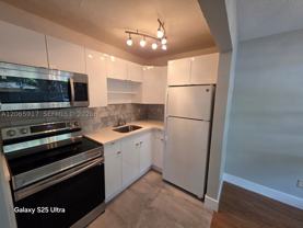 4732 Sw 33rd Ave #104 - Photo 1 of 1