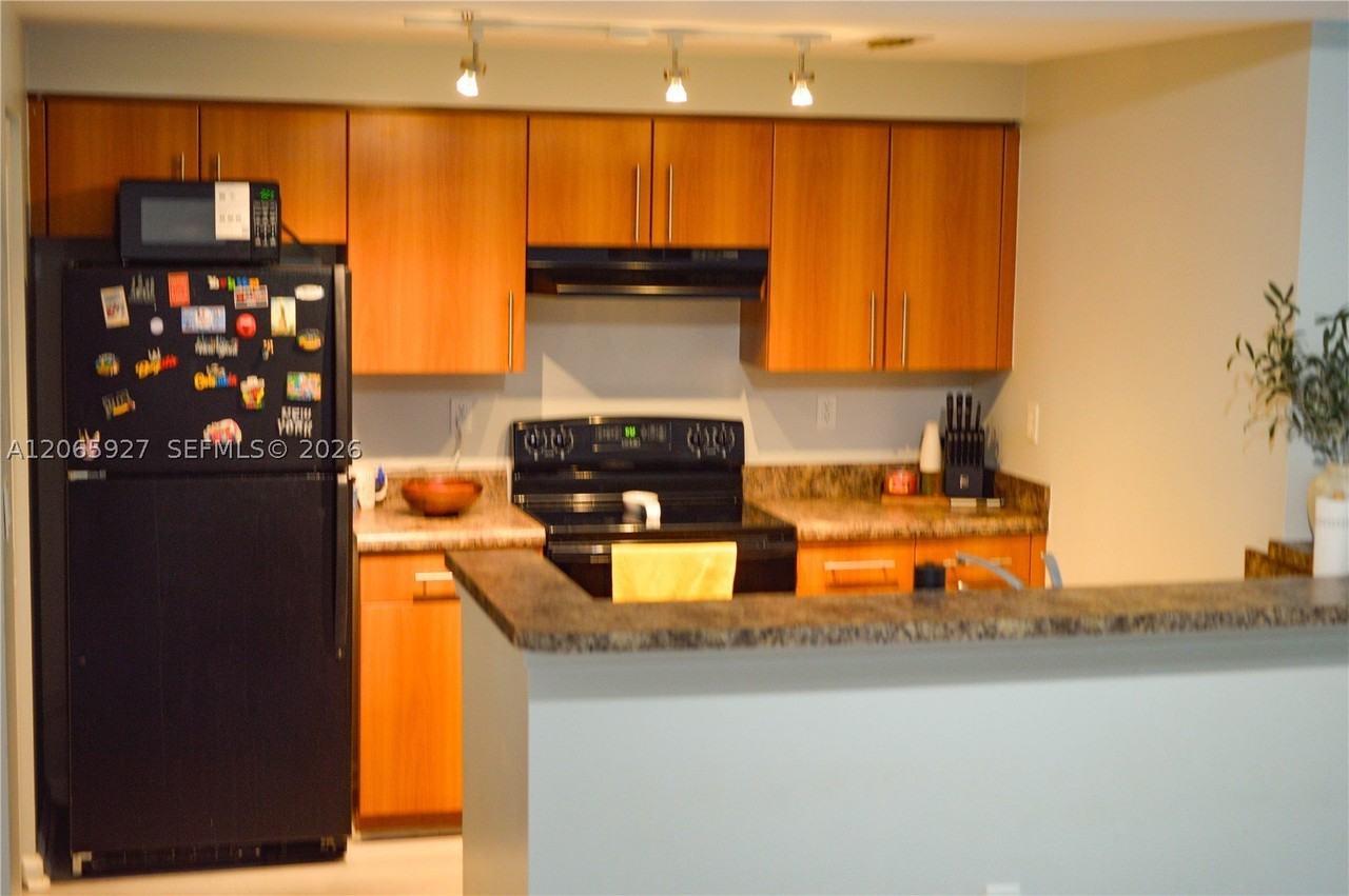 5840 W Sample Rd #305 - Photo 6 of 38