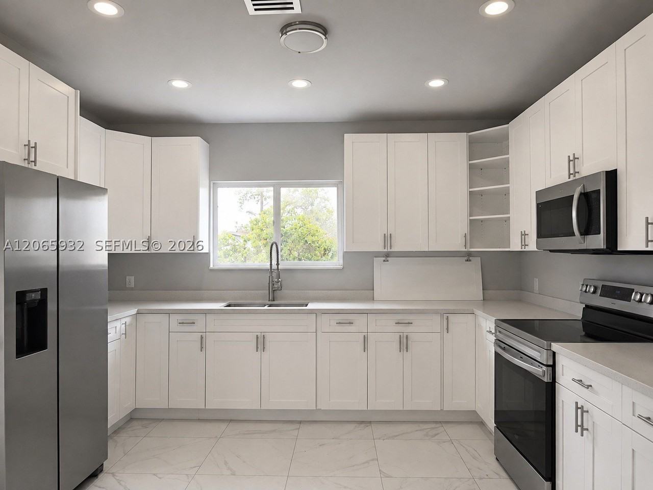 1311 Nw 52nd St #1 - Photo 2 of 9