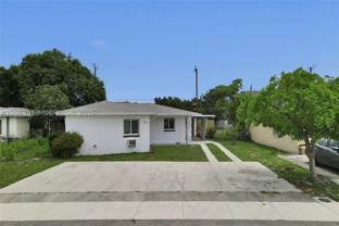 2343 Nw 28th St #1 - Photo 1 of 1