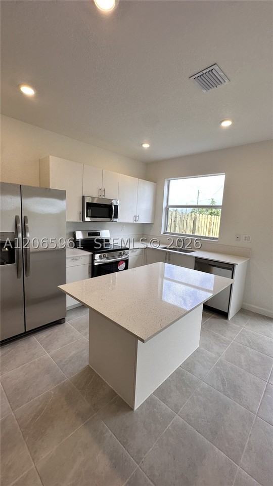 29261 Sw 162nd Ct #29261 - Photo 3 of 11