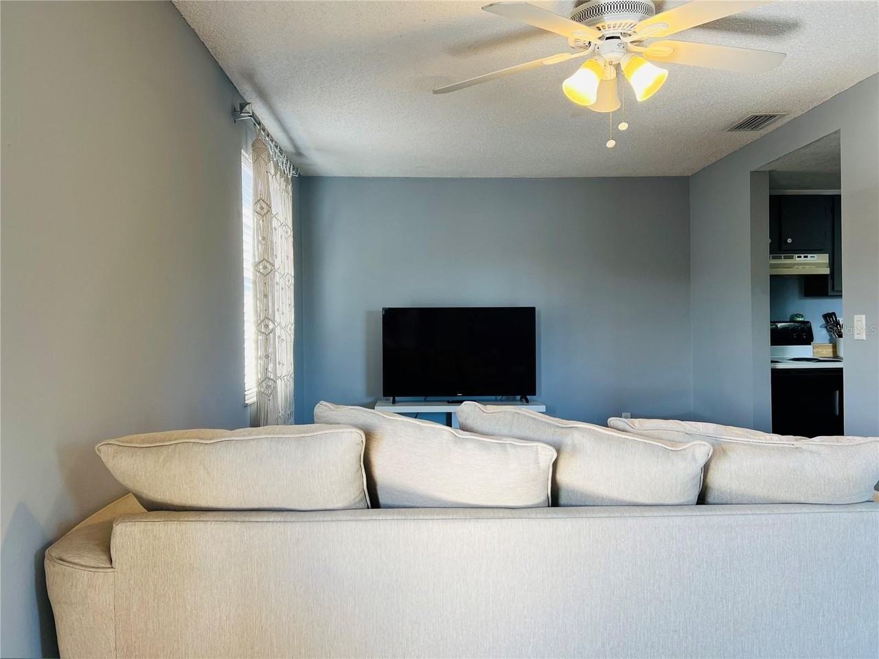 5026 Water Oak Dr #208 - Photo 6 of 35