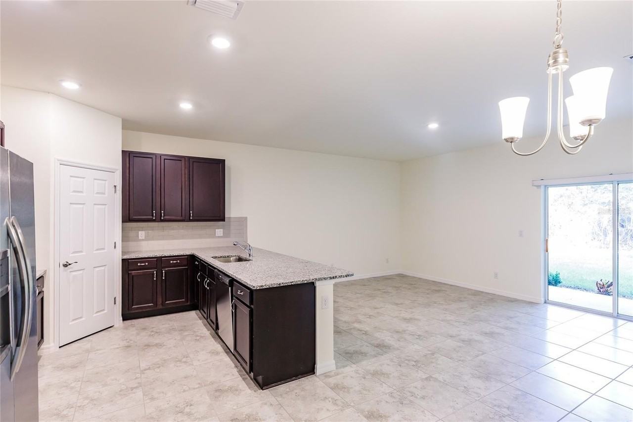 1174 Navigator Rd - Photo 5 of 24