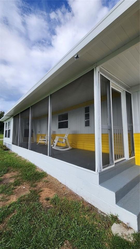 17653 Broad St - Photo 2 of 28