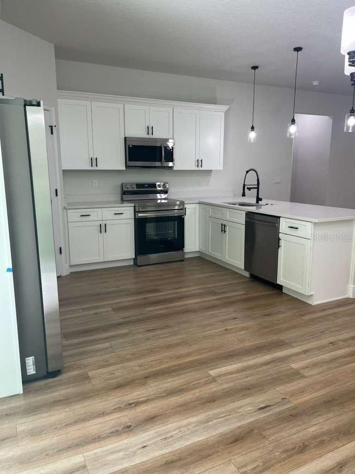 10990 N Adler Dr - Photo 6 of 16