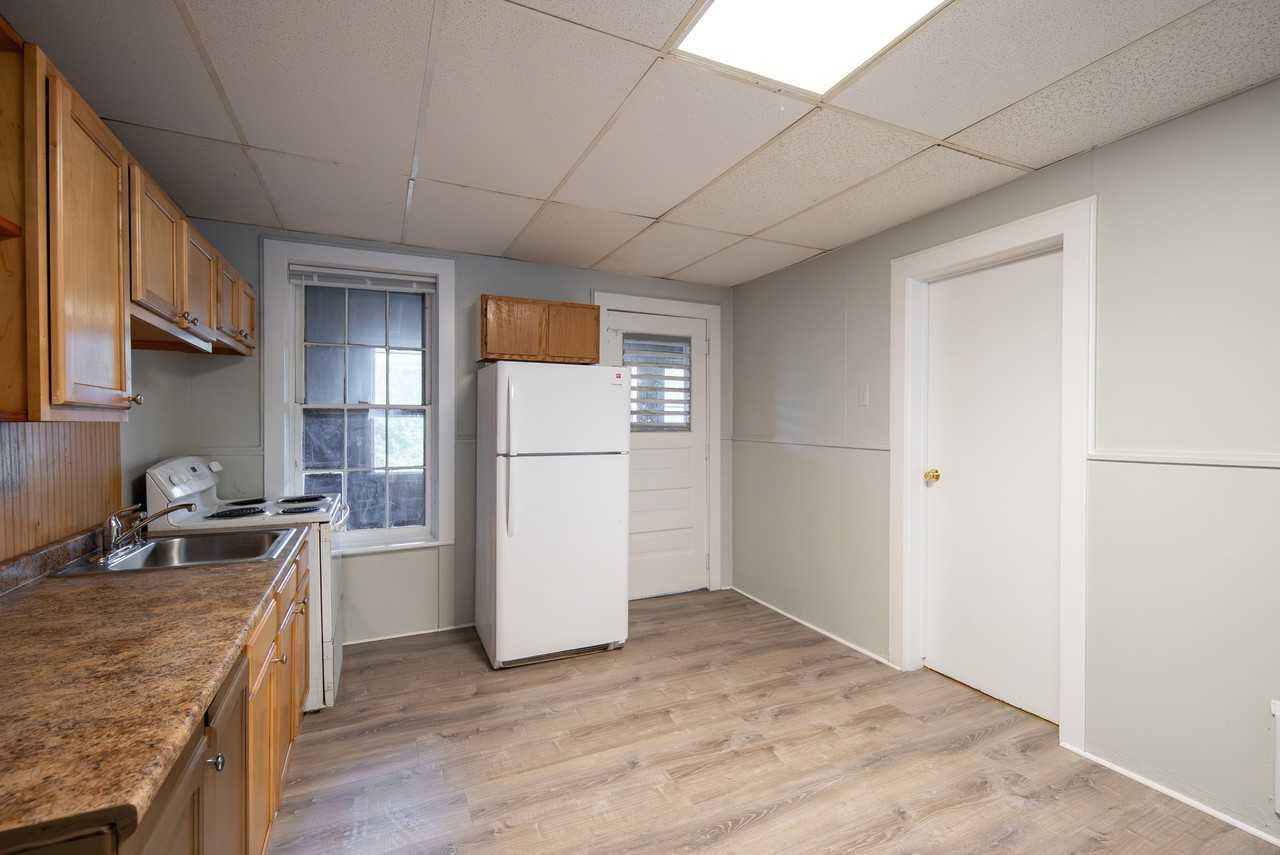 500 2nd St #2 - Photo 2 of 36