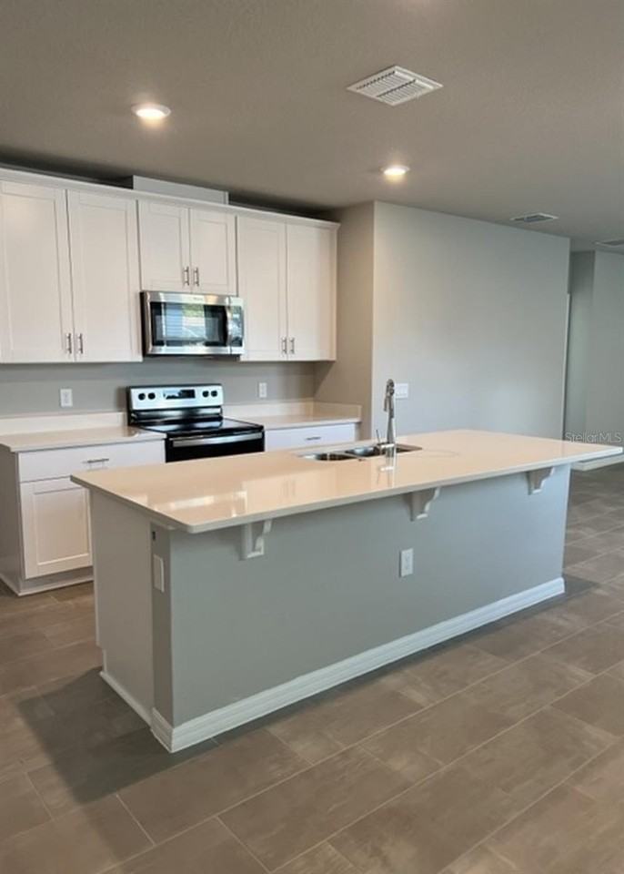 953 Rivers Crossing St - Photo 6 of 22