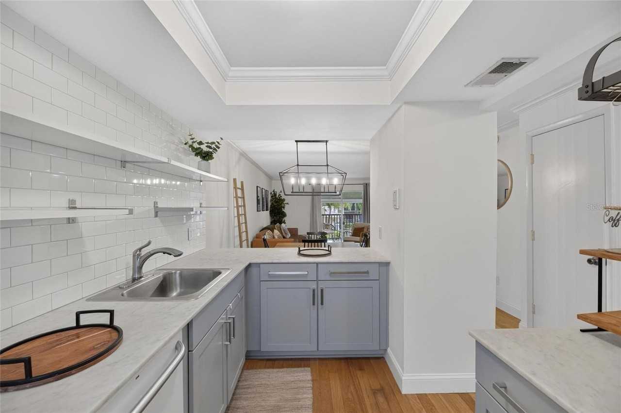 3812 N Oak Dr #M32 - Photo 7 of 26