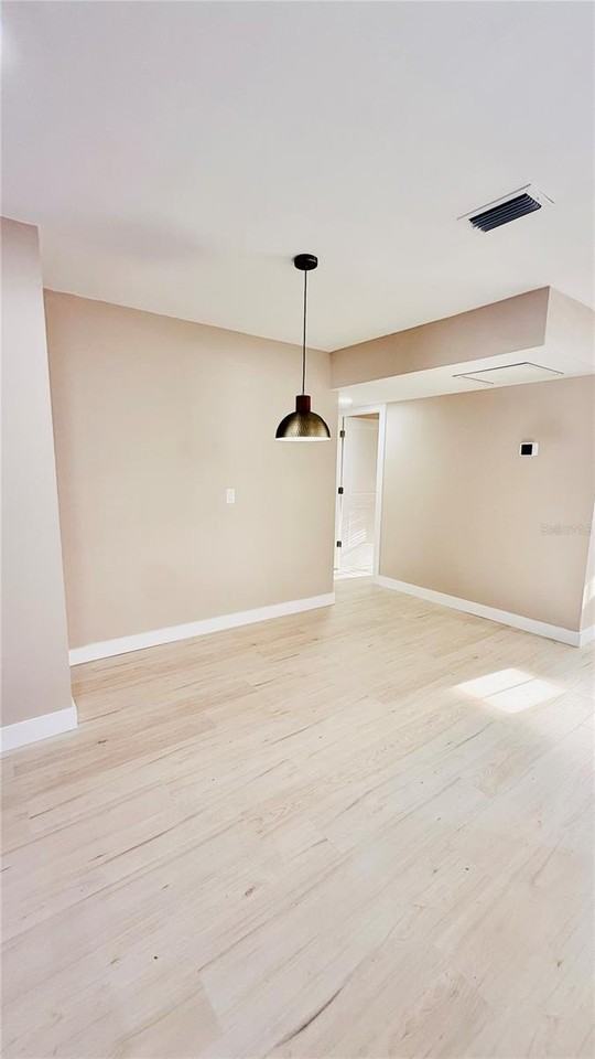 6409 Rosewood Dr - Photo 6 of 39